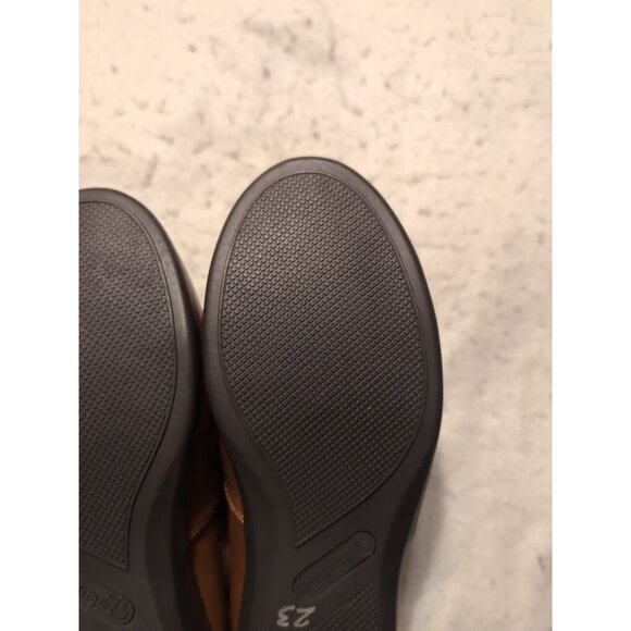 Baretraps Greta Women's Size 7 Wide Shoes Brown Vegan Comfort Casual Loafers - Picture 8 of 10